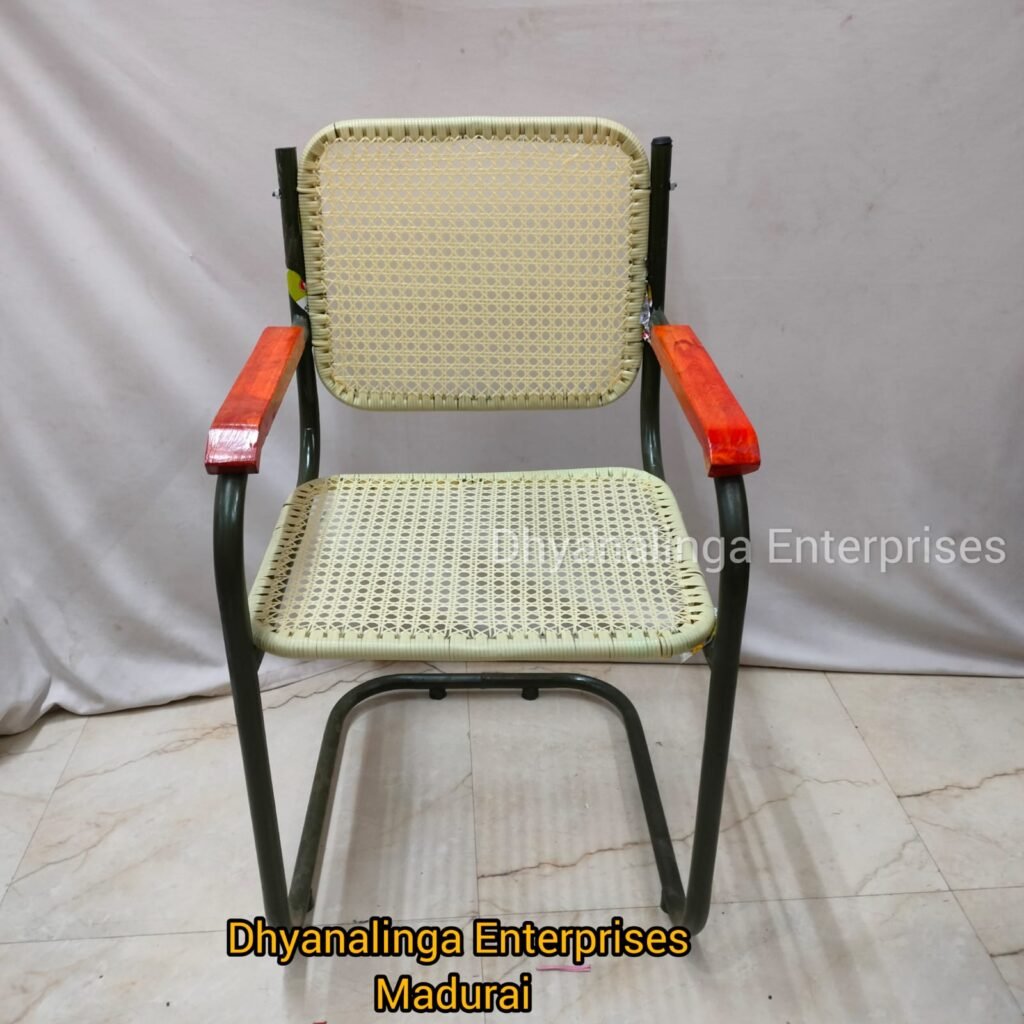 S Type Chair
